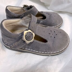 Size 8 toddler girl adorable Mary Jane shoes by Kid Express